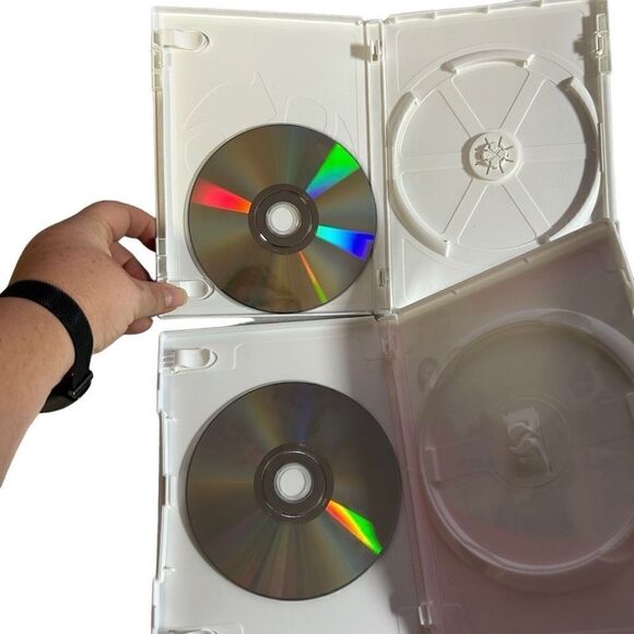 Barbie Lot of 2 DVDs Swan Lake and Mermaidia - Picture 3 of 4